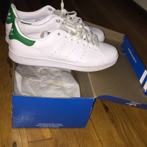 Green Stan Smiths 💚